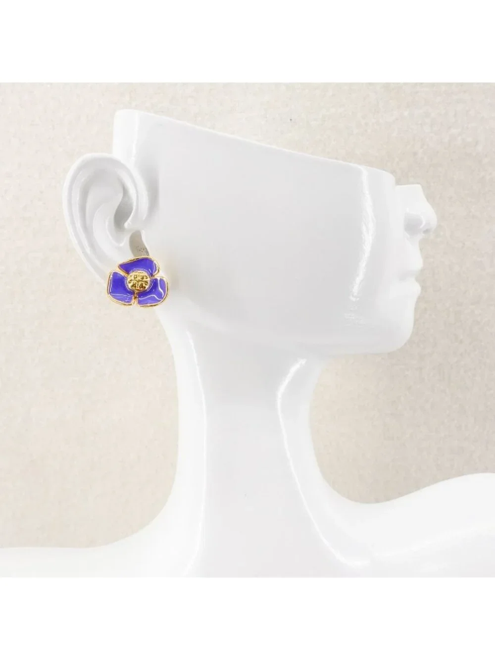 Tory Burch Fleur Flower Stud Earrings Purple OS